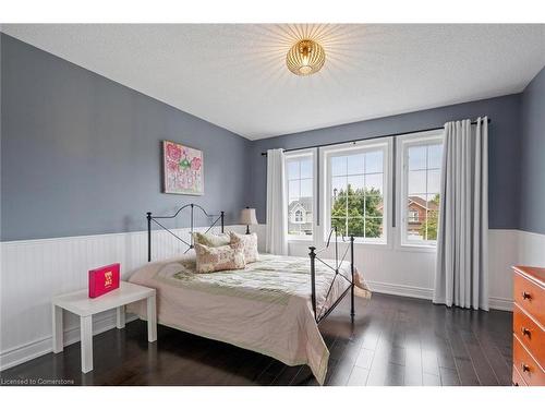 6981 Elliott Parliament Street, Mississauga, ON - Indoor Photo Showing Bedroom