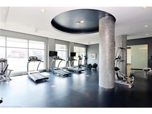 1413-55 Speers Road Drive, Oakville, ON - Indoor Photo Showing Gym Room