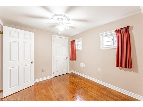 51 Fourth Street, Welland, ON - Indoor Photo Showing Other Room