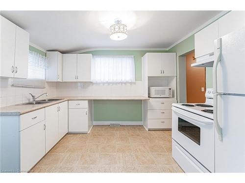 51 Fourth Street, Welland, ON - Indoor Photo Showing Kitchen With Double Sink