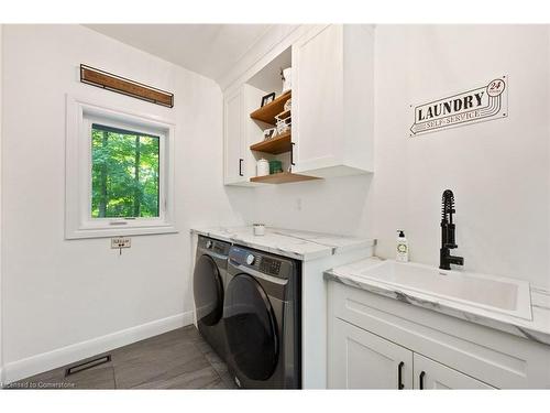 1958 Forest Valley Drive, Innisfil, ON - Indoor Photo Showing Laundry Room