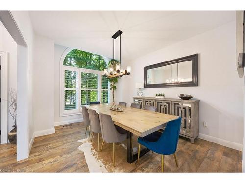 1958 Forest Valley Drive, Innisfil, ON - Indoor Photo Showing Dining Room