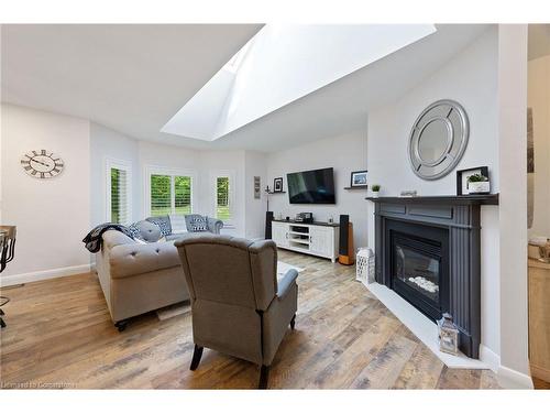 1958 Forest Valley Drive, Innisfil, ON - Indoor Photo Showing Living Room With Fireplace