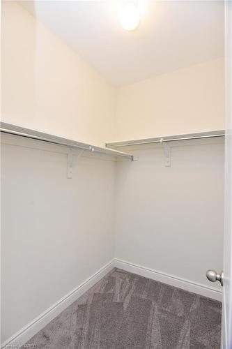 102 Rugman Crescent, Springwater, ON - Indoor With Storage