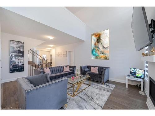 63 Jazzberry Road, Brampton, ON - Indoor Photo Showing Living Room