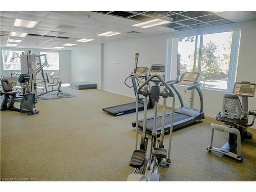 407-1655 Pickering Parkway, Pickering, ON - Indoor Photo Showing Gym Room