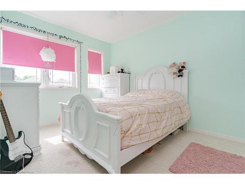 155 Thomas Avenue, Brantford, ON - Indoor Photo Showing Bedroom