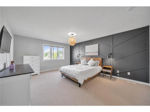 41 Vincent Street Street, Fergus, ON - Indoor Photo Showing Bedroom