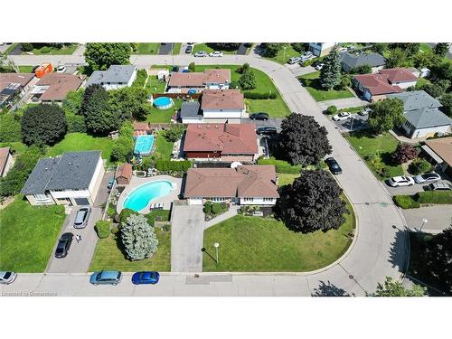 17 Gondola Crescent, Brampton, ON - Outdoor With In Ground Pool With View