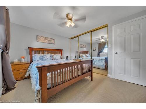 17 Gondola Crescent, Brampton, ON - Indoor Photo Showing Bedroom