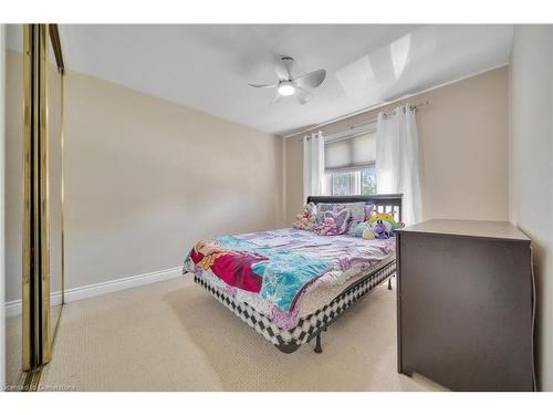 17 Gondola Crescent, Brampton, ON - Indoor Photo Showing Bedroom