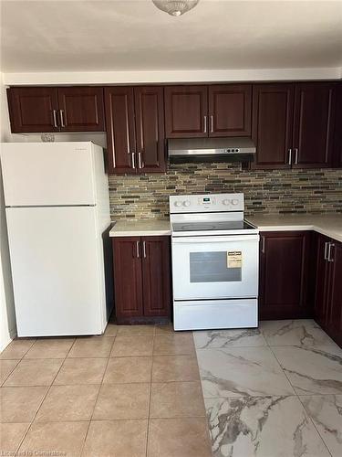 Main-690 Elgin Street N, Cambridge, ON - Indoor Photo Showing Kitchen