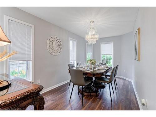 381 Ferndale Road S, Barrie, ON - Indoor Photo Showing Dining Room