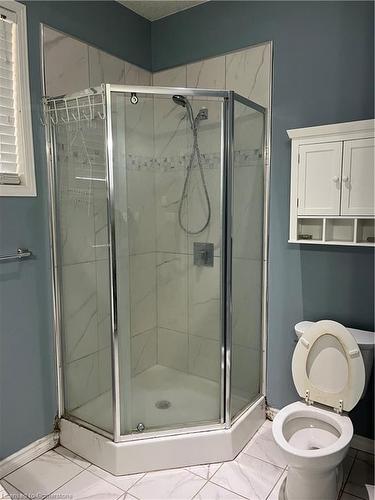 1265 Ottawa Street, Kitchener, ON - Indoor Photo Showing Bathroom