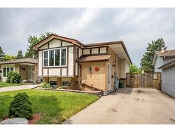 450 Drummerhill Crescent  Waterloo, ON N2T 1G4