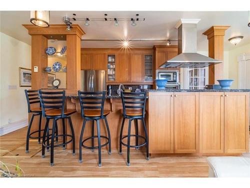 504 Main Street, Halton Hills, ON - Indoor Photo Showing Kitchen