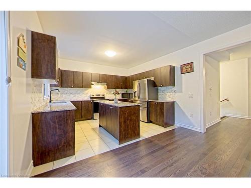 2 Aitchison Avenue, Dundalk, ON - Indoor Photo Showing Kitchen