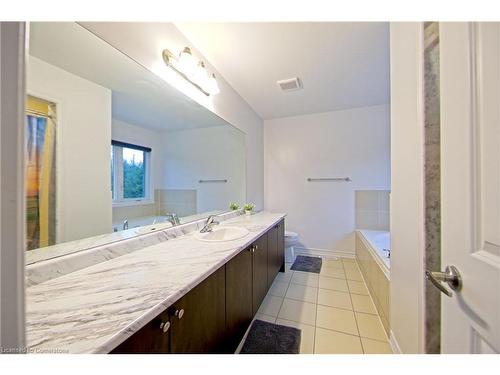 2 Aitchison Avenue, Dundalk, ON - Indoor Photo Showing Bathroom