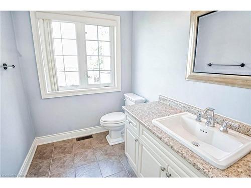 1031 Shaw Drive, Mississauga, ON - Indoor Photo Showing Bathroom