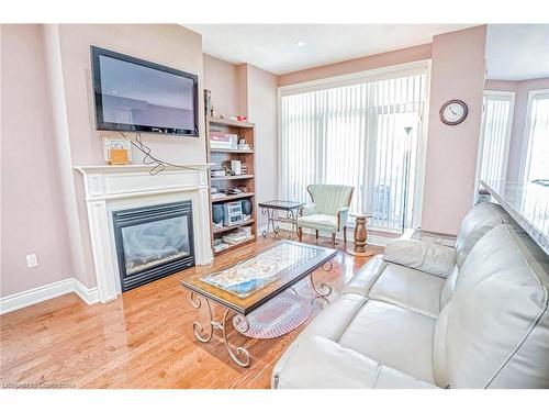 1031 Shaw Drive, Mississauga, ON - Indoor Photo Showing Living Room With Fireplace