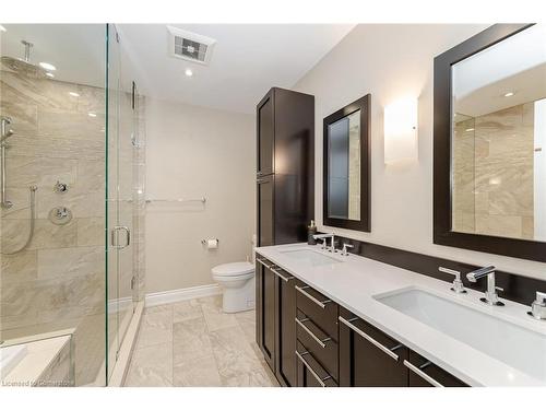 2-346 Park Lawn Road, Toronto, ON - Indoor Photo Showing Bathroom