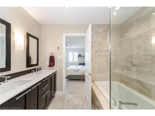 2-346 Park Lawn Road, Toronto, ON - Indoor Photo Showing Bathroom