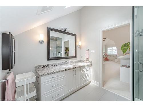 2-346 Park Lawn Road, Toronto, ON - Indoor Photo Showing Bathroom