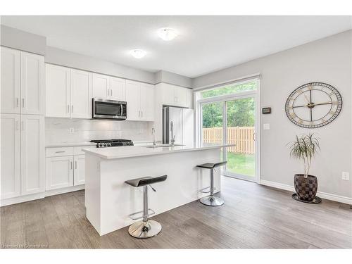 1051 Wright Drive, Midland, ON - Indoor Photo Showing Kitchen With Upgraded Kitchen