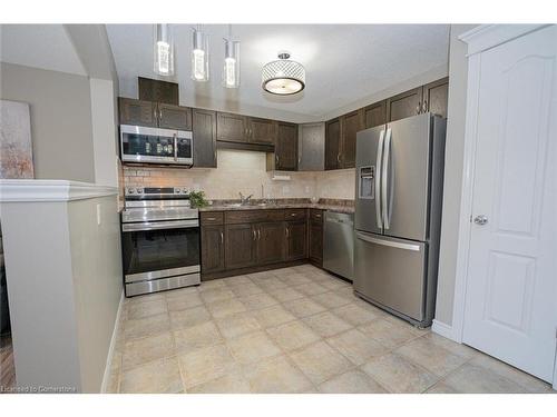 300 Severn Drive Drive, Guelph, ON - Indoor Photo Showing Kitchen