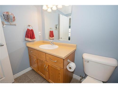 300 Severn Drive Drive, Guelph, ON - Indoor Photo Showing Bathroom