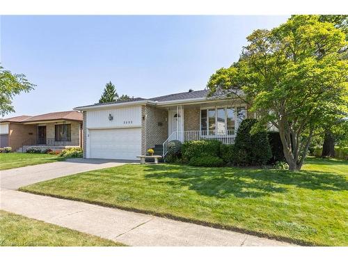 3690 Bluestream Crescent, Mississauga, ON - Outdoor With Facade