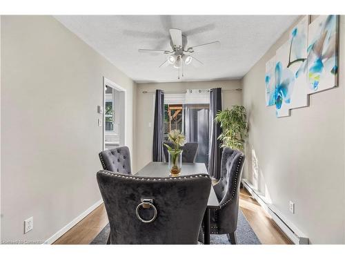 62-690 Little Grey Street, London, ON - Indoor Photo Showing Dining Room