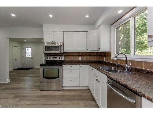 686078 Highway 2, Rr 5 Highway, Woodstock, ON - Indoor Photo Showing Kitchen With Double Sink