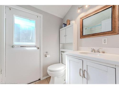 177 Highland Road W, Kitchener, ON - Indoor Photo Showing Bathroom