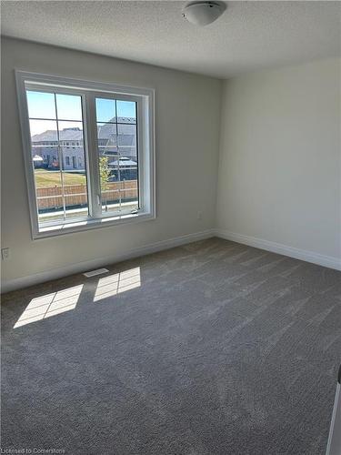 2 Hoad Street, Clarington, ON - Indoor Photo Showing Other Room