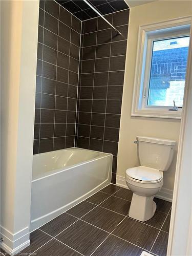 2 Hoad Street, Clarington, ON - Indoor Photo Showing Bathroom