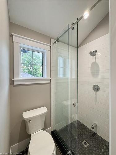 719 Third Street, Mississauga, ON - Indoor Photo Showing Bathroom