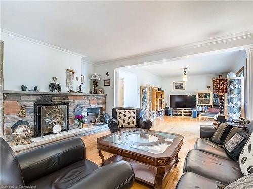 1842 Christopher Road, Mississauga, ON - Indoor Photo Showing Living Room With Fireplace