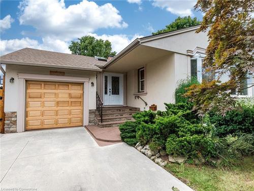 1842 Christopher Road, Mississauga, ON - Outdoor With Facade