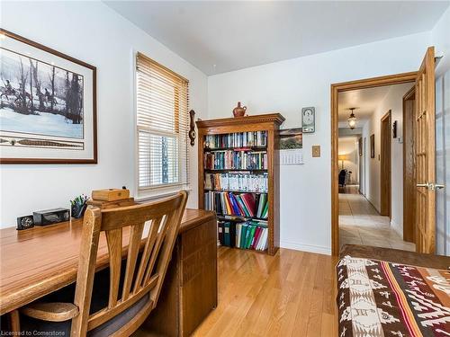 1842 Christopher Road, Mississauga, ON - Indoor Photo Showing Dining Room