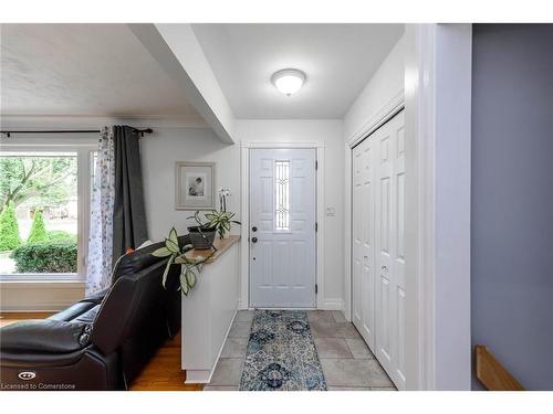 43 Kensington Avenue, Brantford, ON - Indoor Photo Showing Other Room