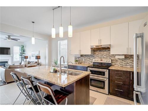 436 Galbraith Street, Shelburne, ON - Indoor Photo Showing Kitchen With Stainless Steel Kitchen With Double Sink With Upgraded Kitchen