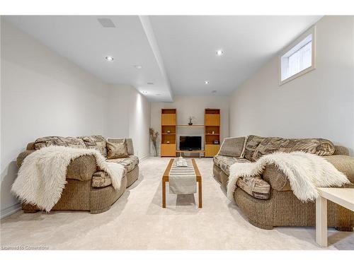 436 Galbraith Street, Shelburne, ON - Indoor Photo Showing Living Room