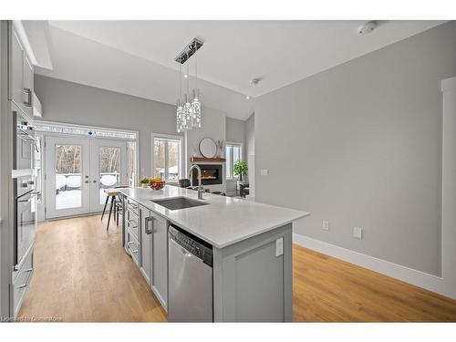 61 Sandy Coast Crescent, Wasaga Beach, ON - Indoor Photo Showing Kitchen