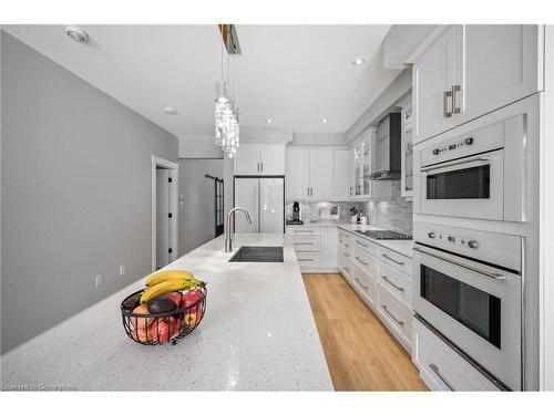 61 Sandy Coast Crescent, Wasaga Beach, ON - Indoor Photo Showing Kitchen