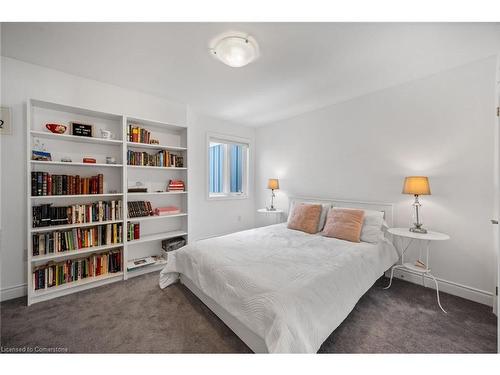 61 Sandy Coast Crescent, Wasaga Beach, ON - Indoor Photo Showing Bedroom