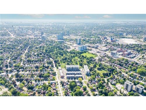 18-99 Roger Street, Waterloo, ON - Outdoor With View