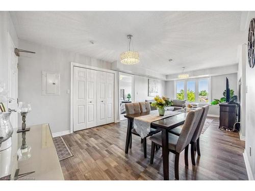 310-500 Mapleview Drive W, Barrie, ON - Indoor Photo Showing Dining Room