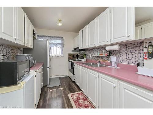 20 Hallcrown Court, Brampton, ON - Indoor Photo Showing Kitchen With Double Sink