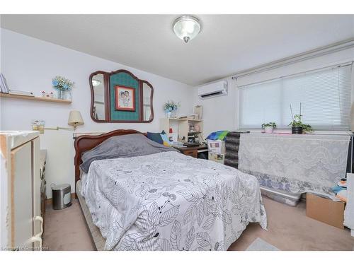 20 Hallcrown Court, Brampton, ON - Indoor Photo Showing Bedroom